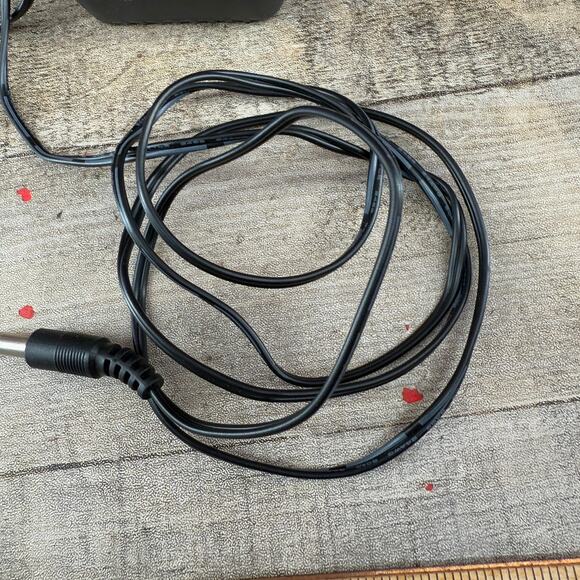 Intertek Switching Power Adapter Cord Model OBL-0900700U 100-240V 50/60Hz - Picture 9 of 11